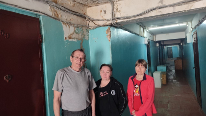 В доме на Лермонтова годами течет крыша: “Обои сносит водой, в управляйке нас игнорируют”