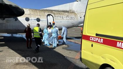 Скорые съехались в аэропорт Йошкар-Олы, чтобы спасать город от опасной холеры