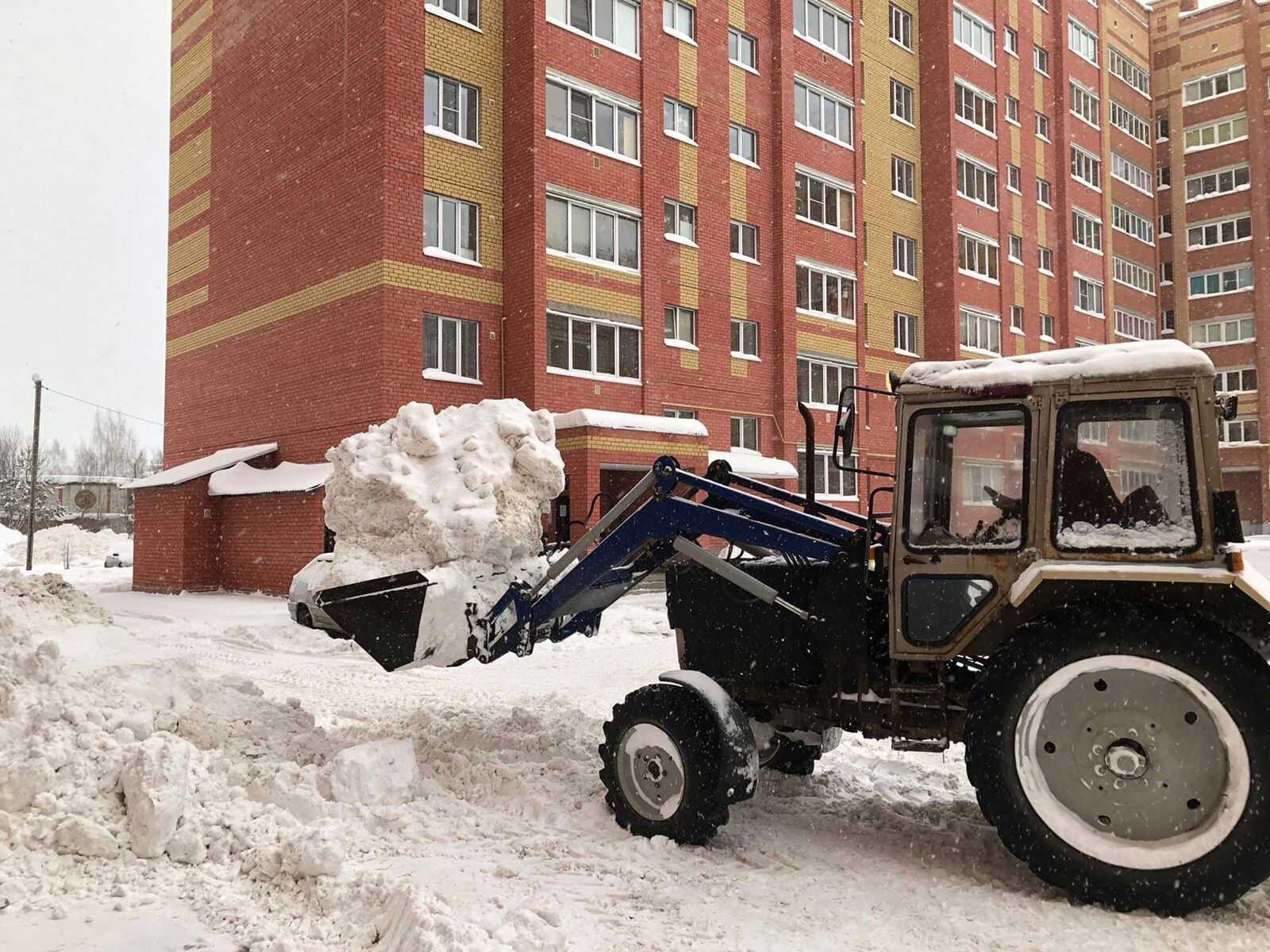 В Йошкар-Оле управляющие компании оштрафовали на сотни тысяч за неубранный снег