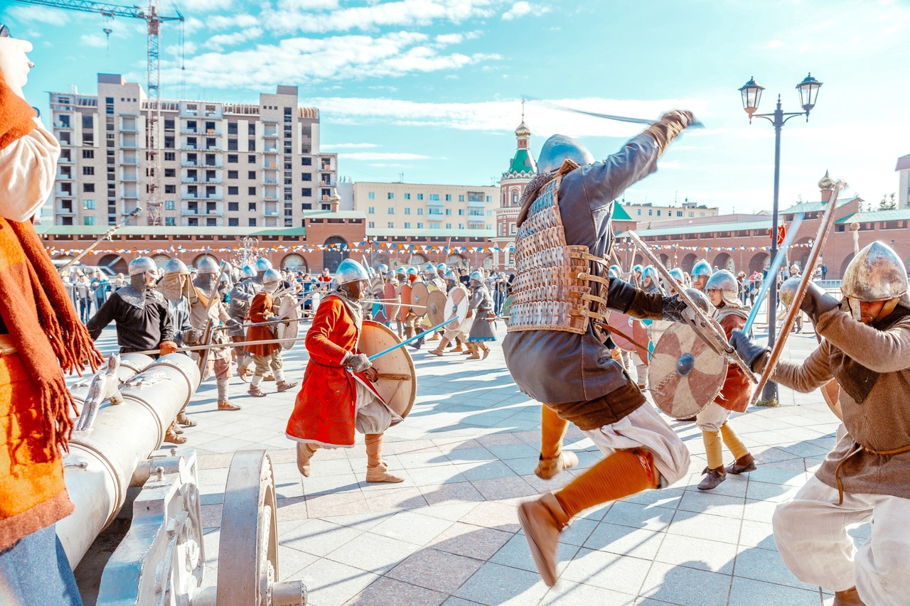 Праздник в стиле Средневековья  в Йошкар-Оле: массовые сражения, турнир лучников и ярмарка
