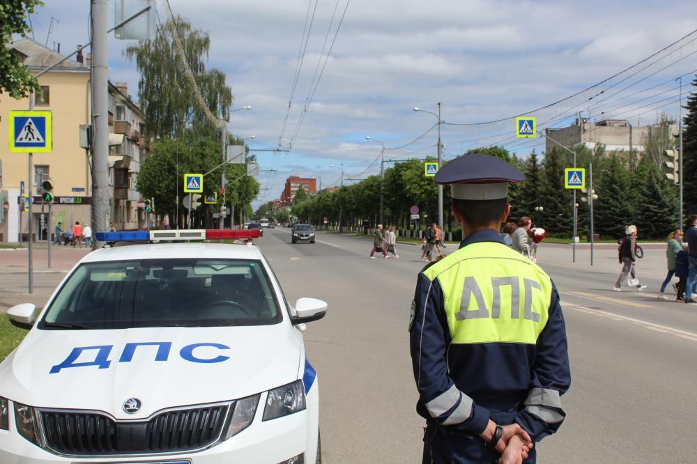 В Йошкар-Оле автоинспекторы пресекли более полусотни нарушений среди пешеходов и велосипед