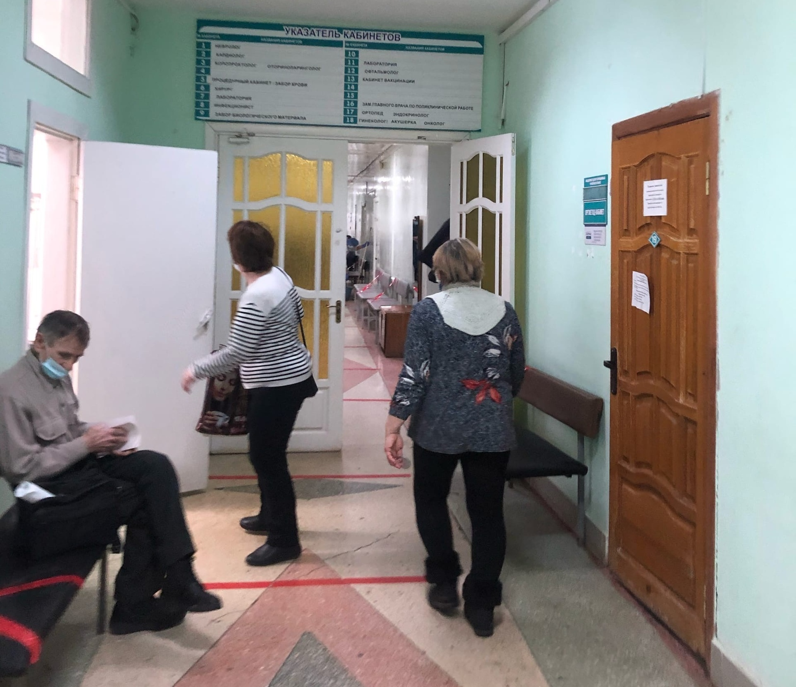 В больницах Марий Эл возобновляют масочный режим