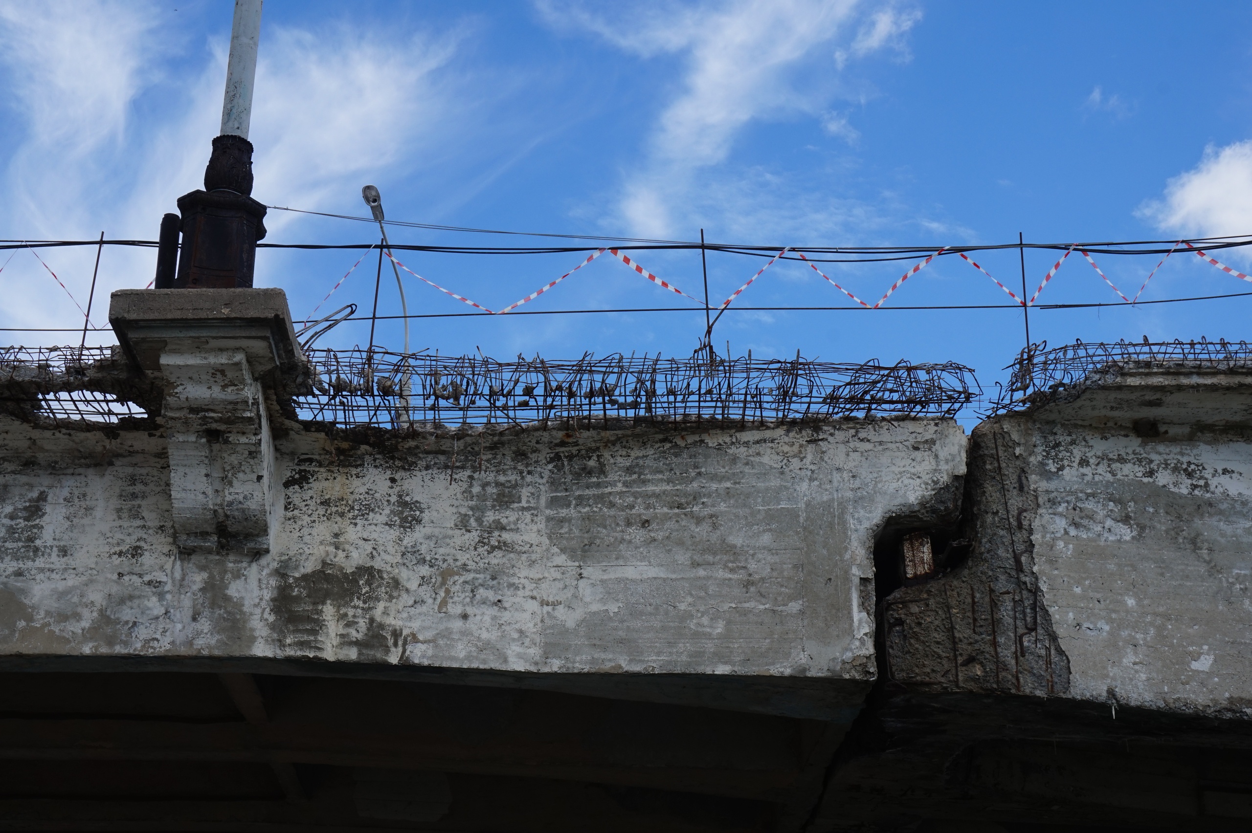 С Центрального моста в Йошкар-Оле убрали чугунные ограждения 60-х годов