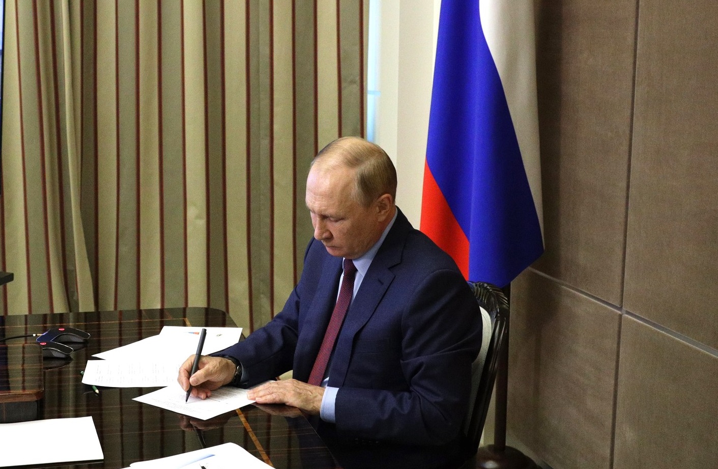 Путин подписал указ об отсрочке от призыва по мобилизации для студентов