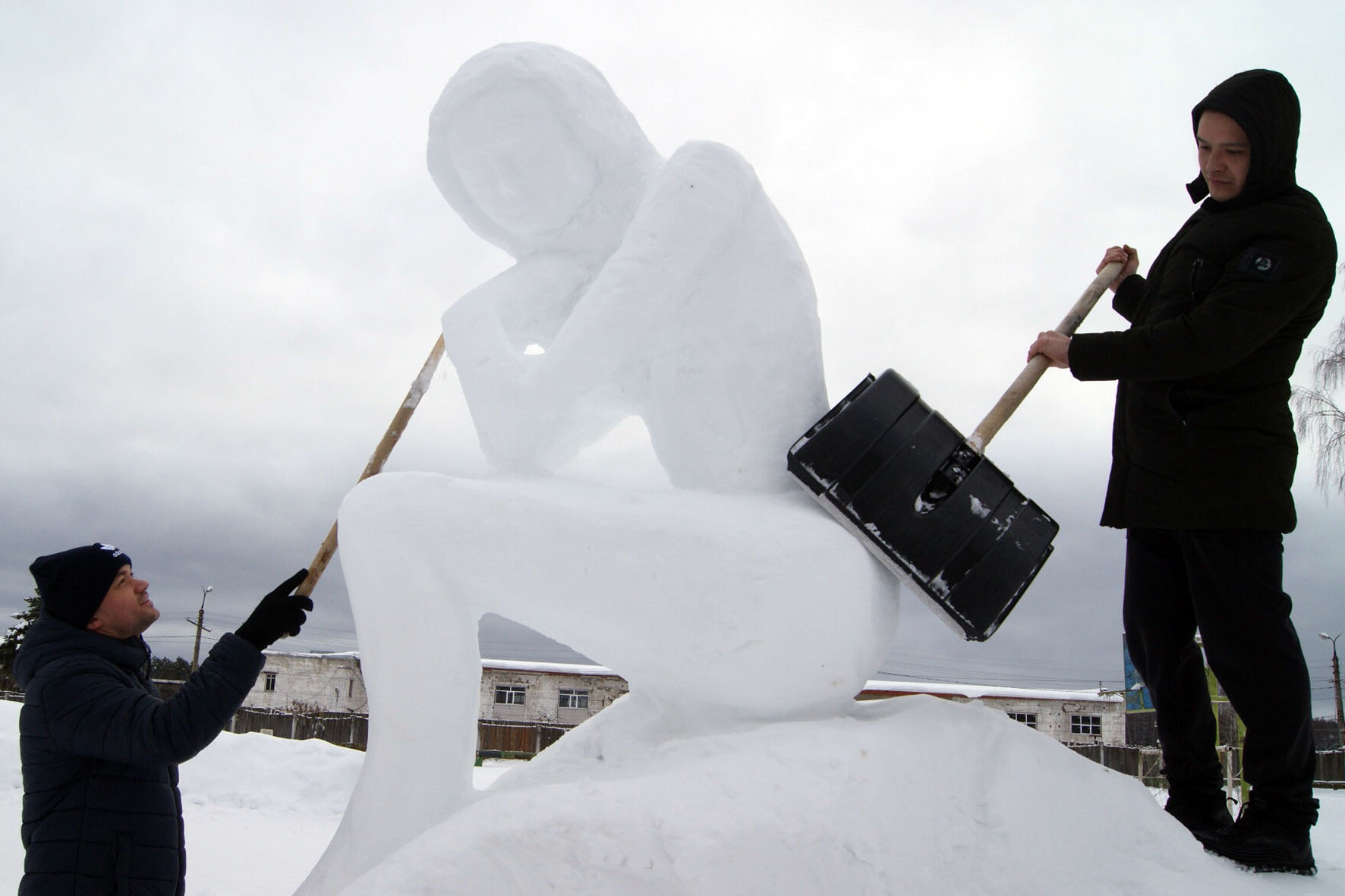 В колониях Марий Эл проходит конкурс снежных фигур среди осужденных