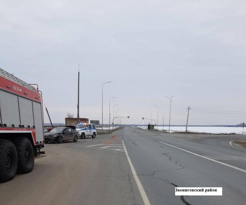 В Звениговском районе "семерка" столкнулась с иномаркой
