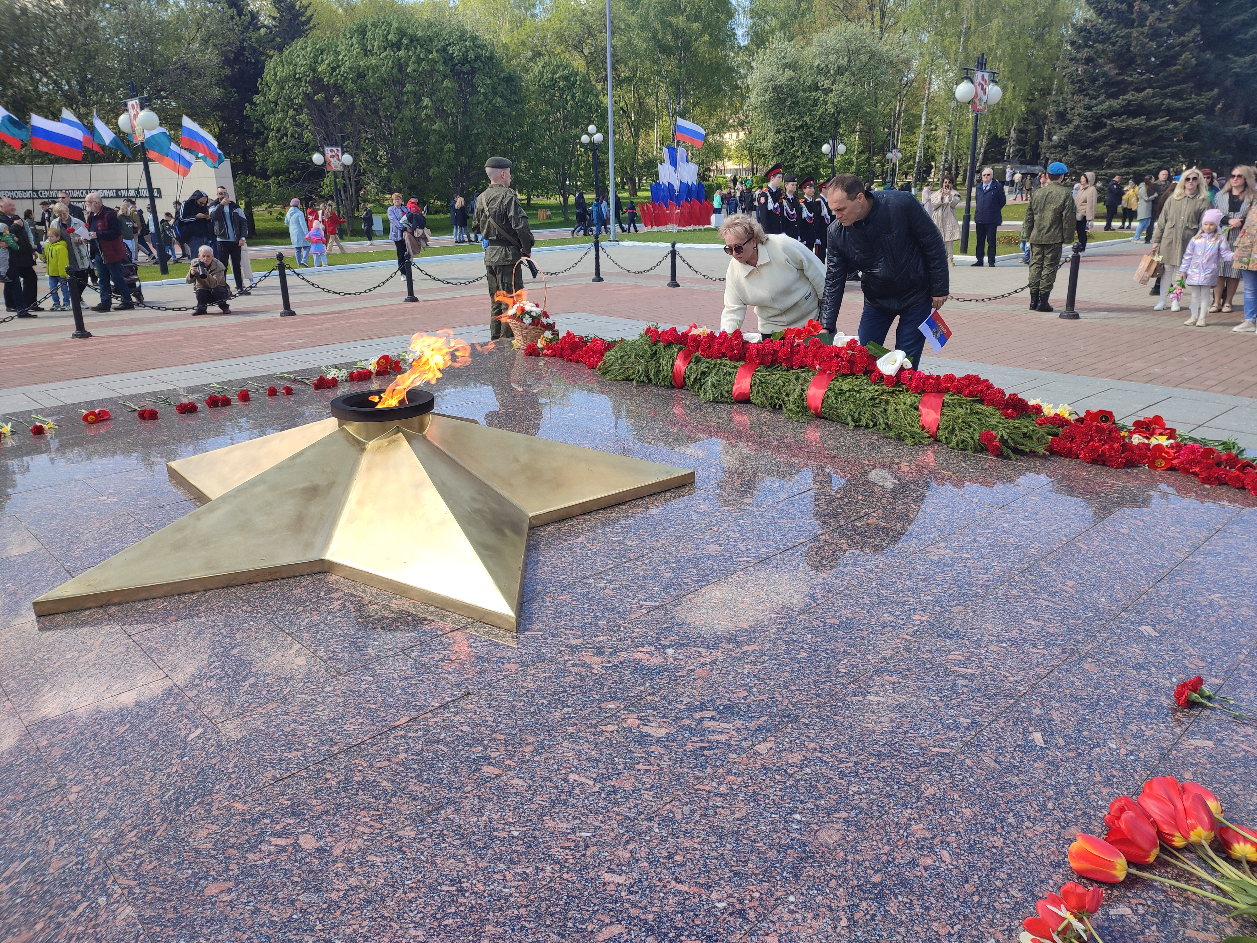 В Йошкар-Оле возложили цветы в память погибших в Великой Отечественной войне