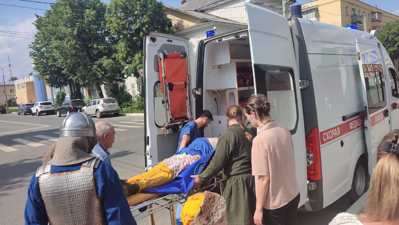 В Йошкар-Оле на фестивале отца троих детей из Чебоксар унесли в карету скорой помощи