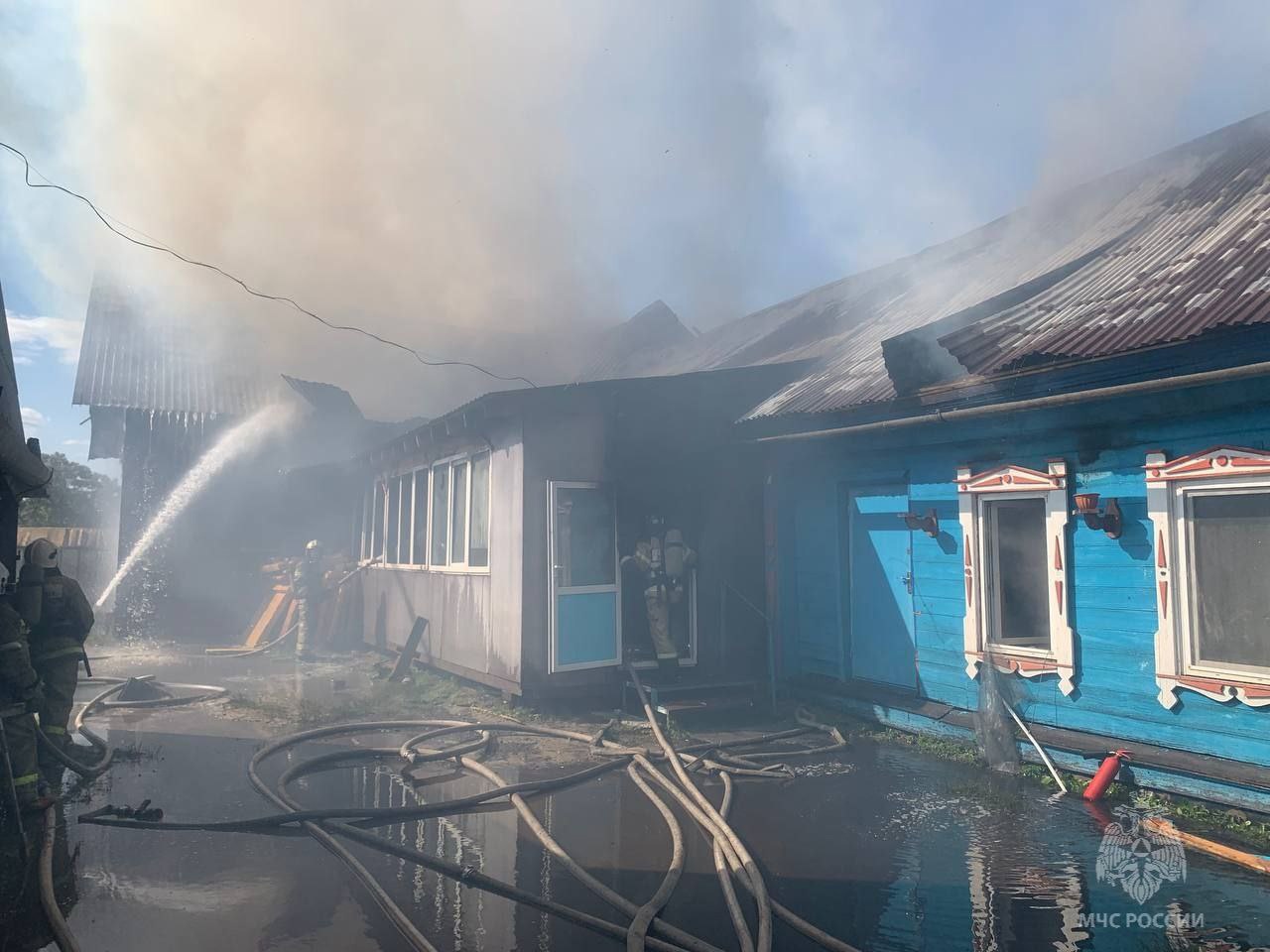 Рабочий спас семью из пожара в Йошкар-Оле
