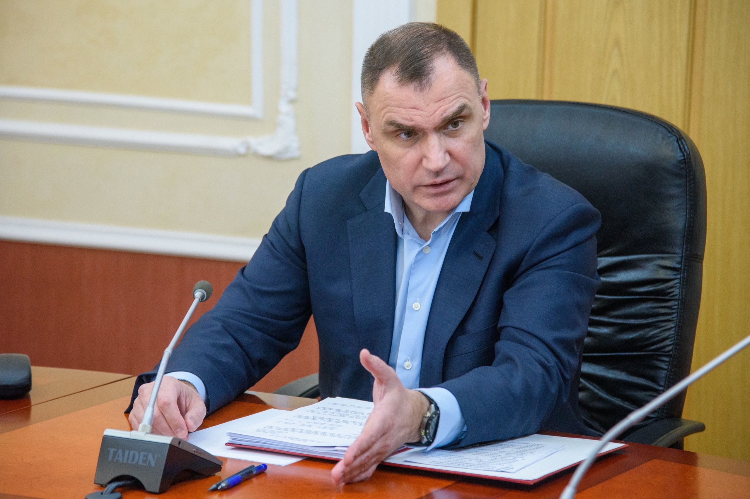 Юрий Зайцев поздравил земляков с наступающим Новым годом: "Уделим внимание экономическим проблемам"
