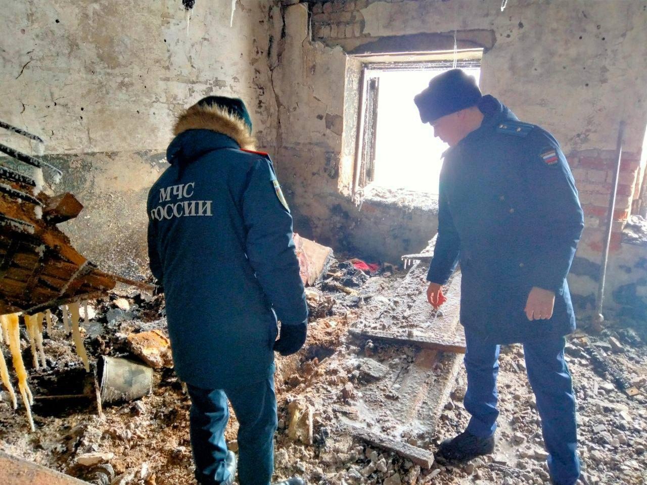 Прокуратура выясняет причины пожара, произошедшего в Мари-Турекском районе 
