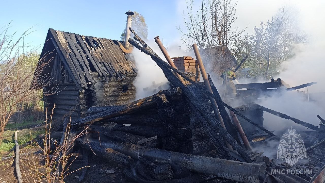 Житель Советского района получил ожоги, но спас семью от огня