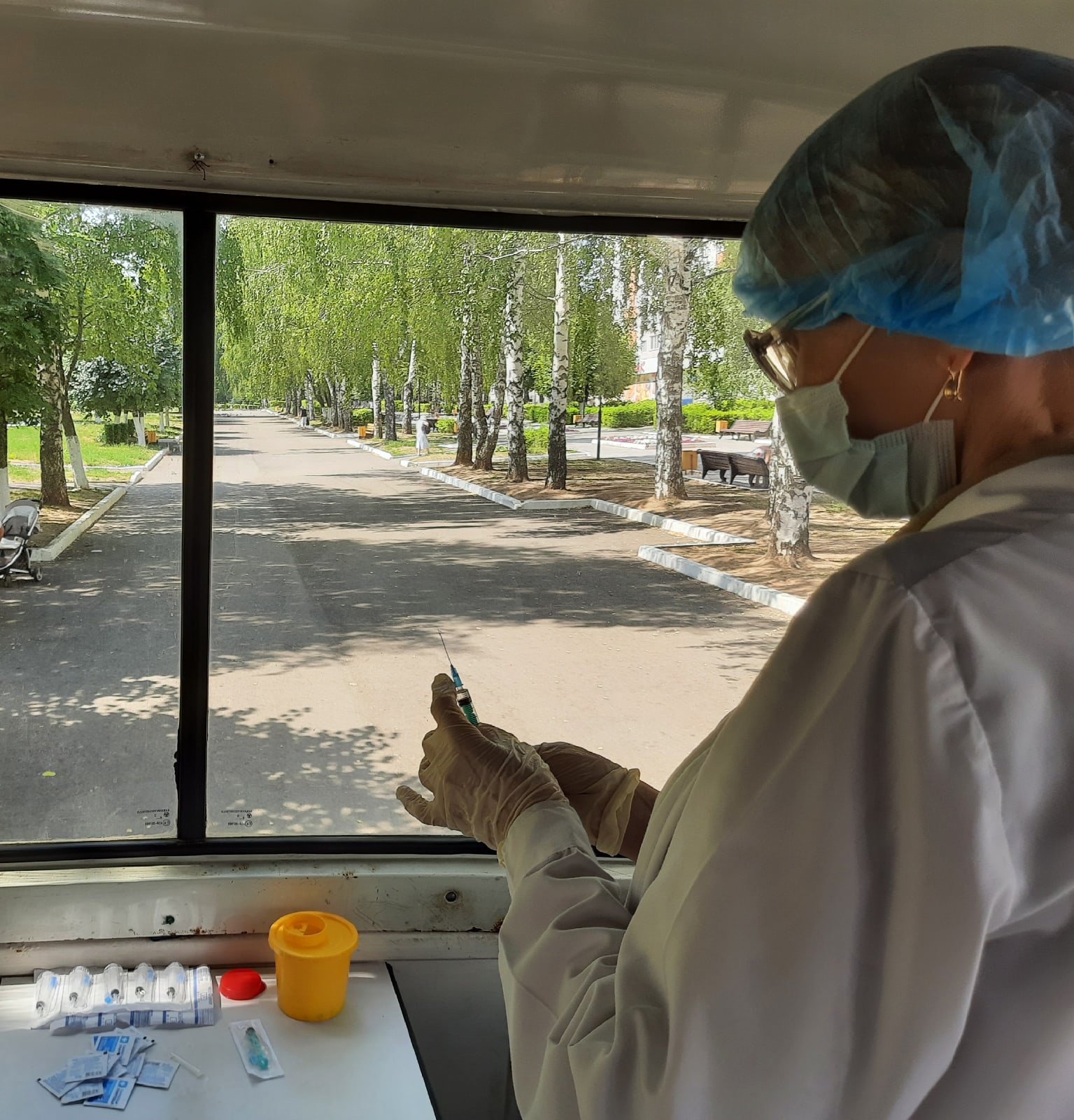 Йошкаролинцы проверят здоровье в автобусах в Центральном парке