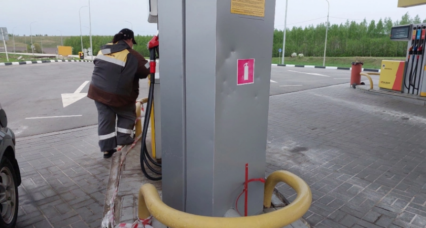 Автомобилистов ожидает внезапное изменение на всех АЗС: с 7 августа прекратится заправка