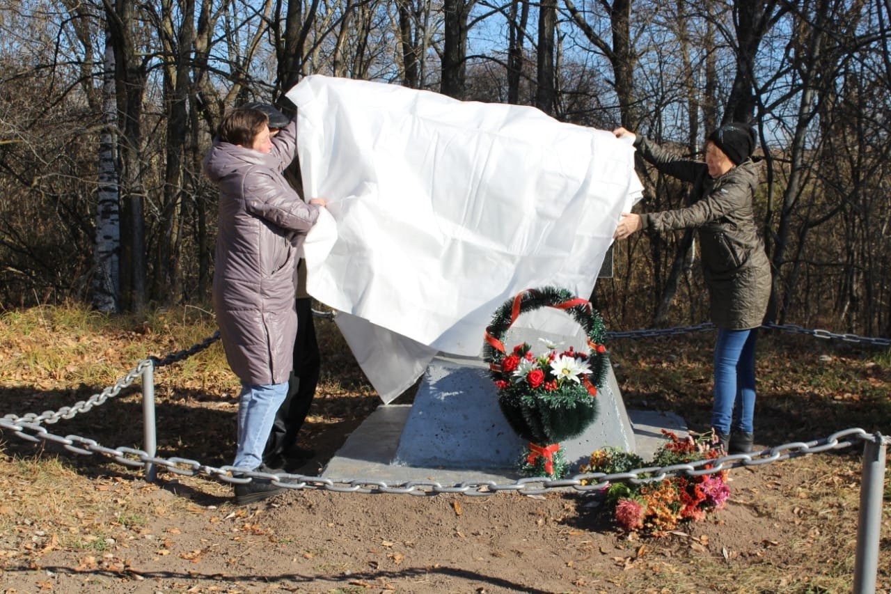 Памятник павшим героям СВО открыли в Мари-Турекском районе