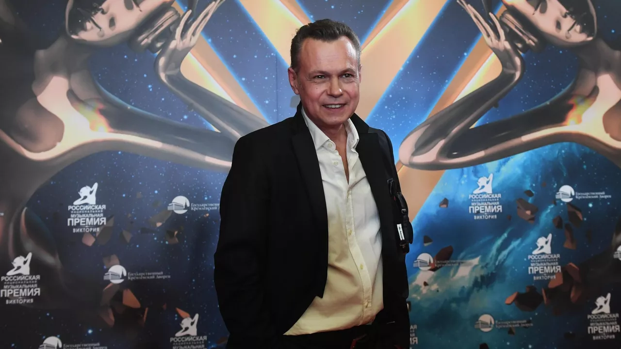 На 57 году жизни умер экс-солист группы На-На Владимир Левкин